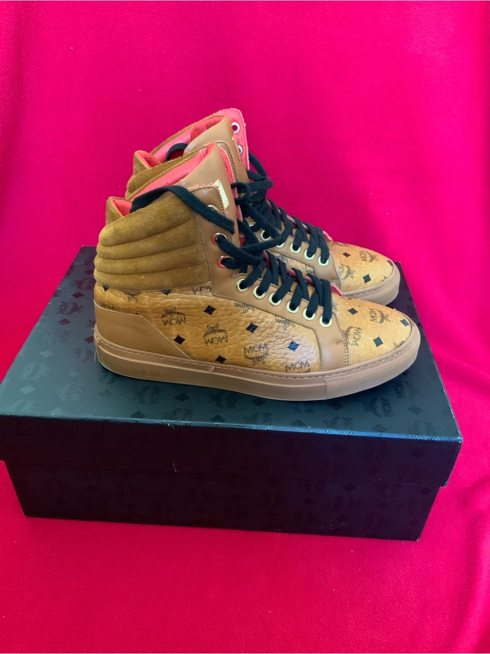 MCM Worldwide Women’s Cognac High Top Brown Black Lace Up Sneakers Size - Picture 2 of 4